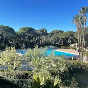 Bel à Saint-raphaël Avec Vue Piscine Appartement Saint-Raphaël